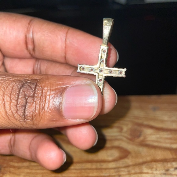 Cross Pendant - Picture 2 of 2